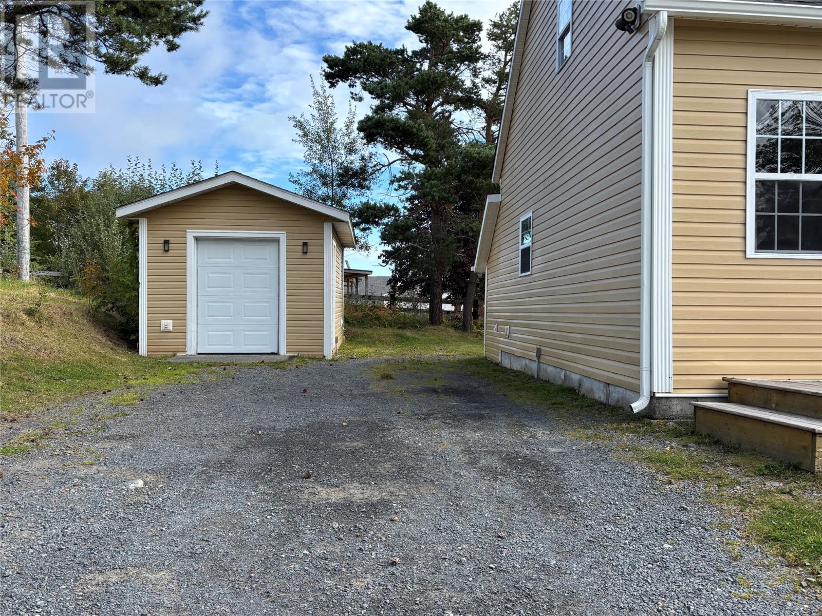 4 Noad Street Property Photo 3