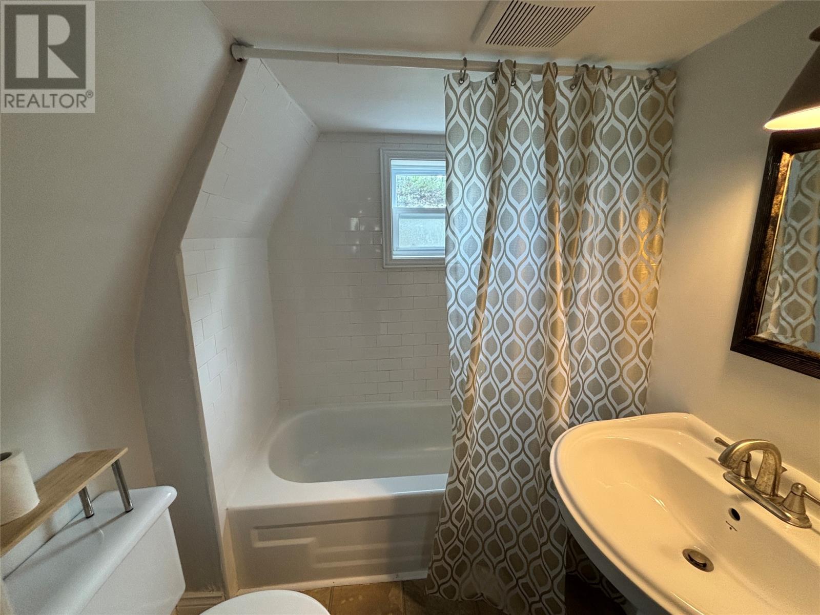 4 Noad Street Property Photo 21