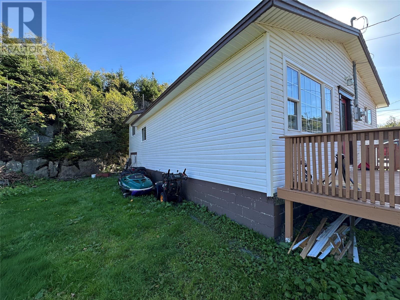 189 Ferndale Road Property Photo 5