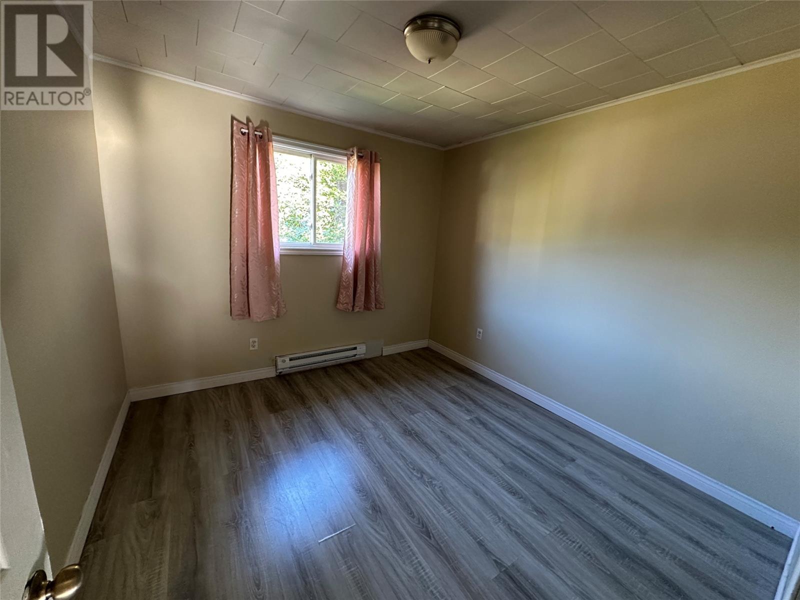 189 Ferndale Road Property Photo 12