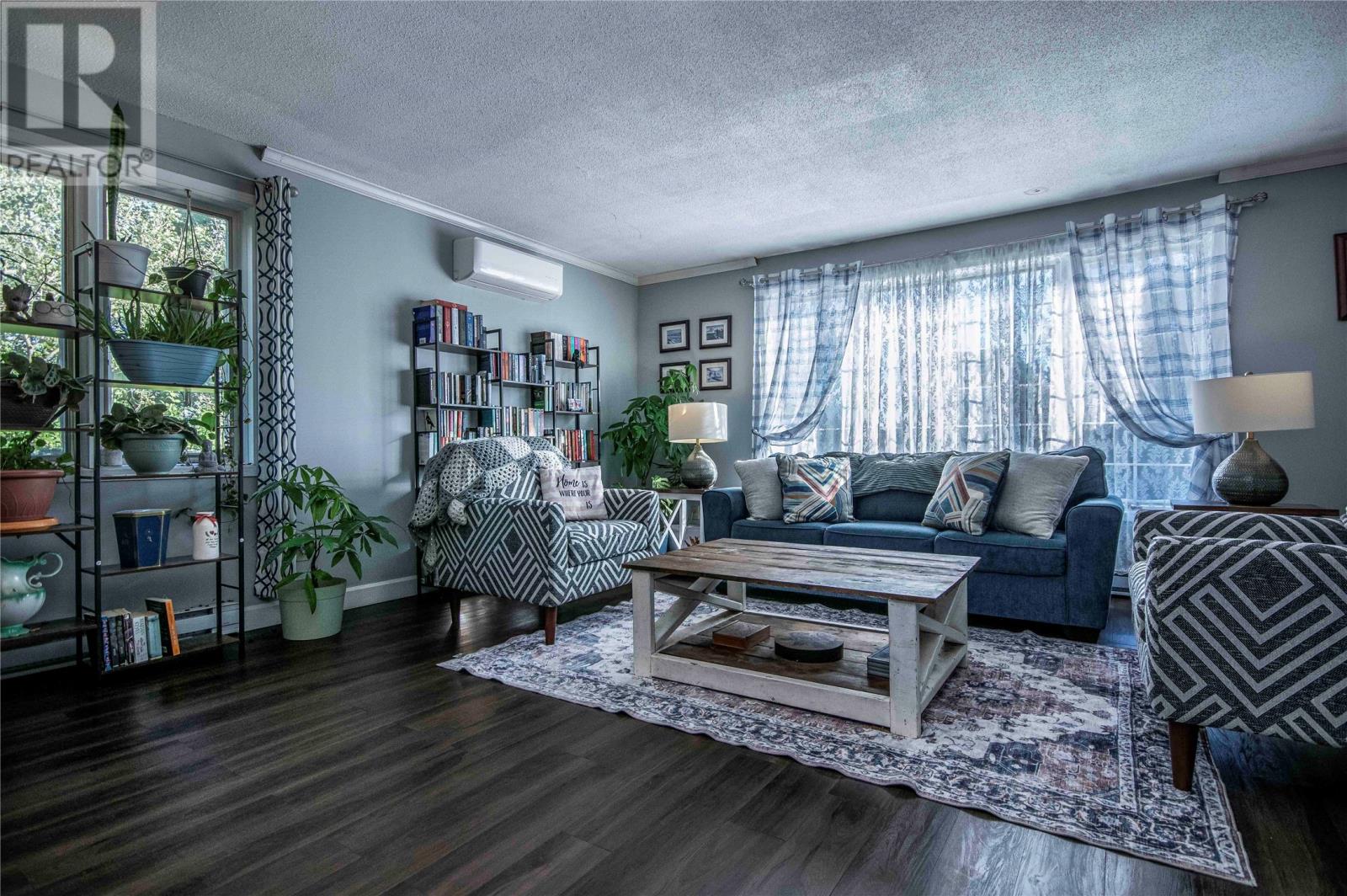 54 Cherrington Street Property Photo 3