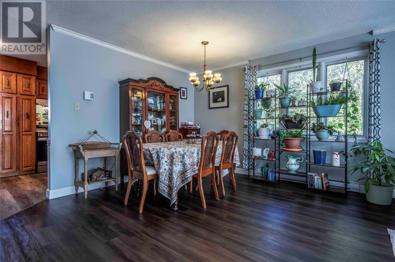 54 Cherrington Street Property Photo 4