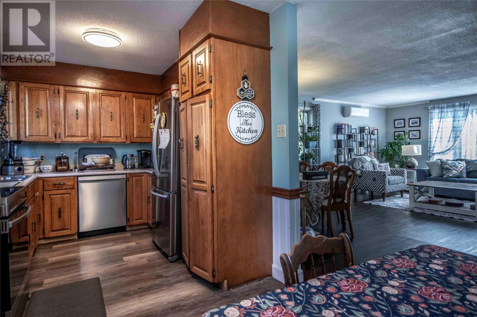 54 Cherrington Street Property Photo 7