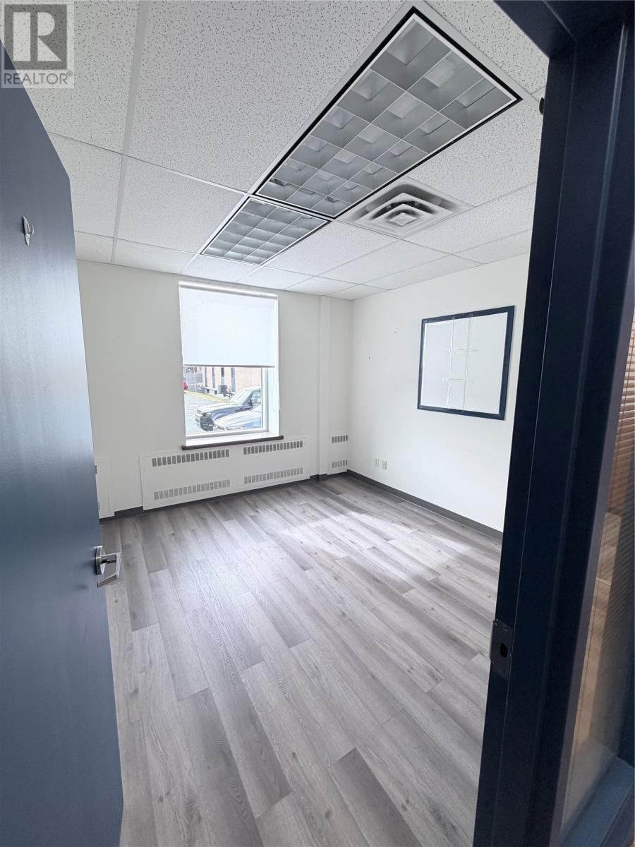1 Crosbie Place Unit#202 Property Photo 11