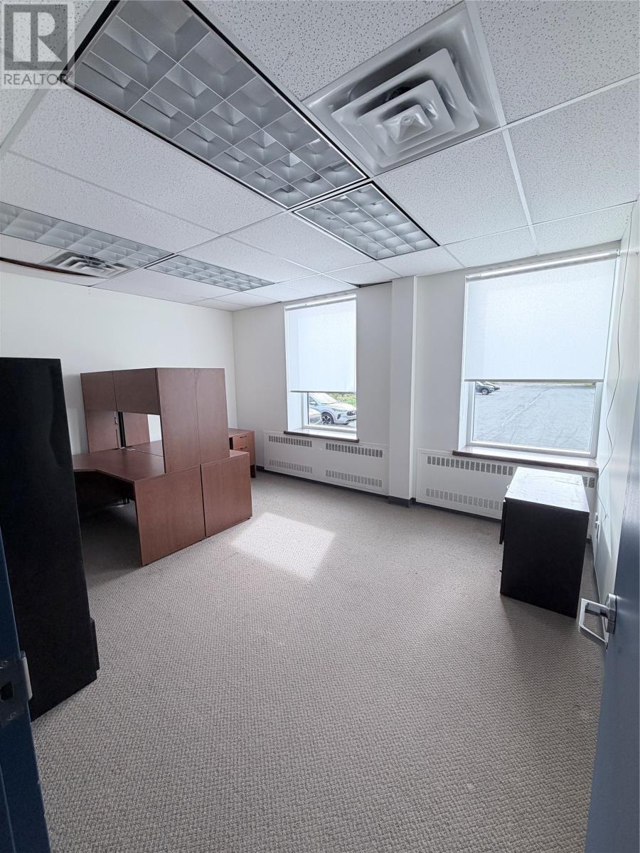 1 Crosbie Place Unit#202 Property Photo 12