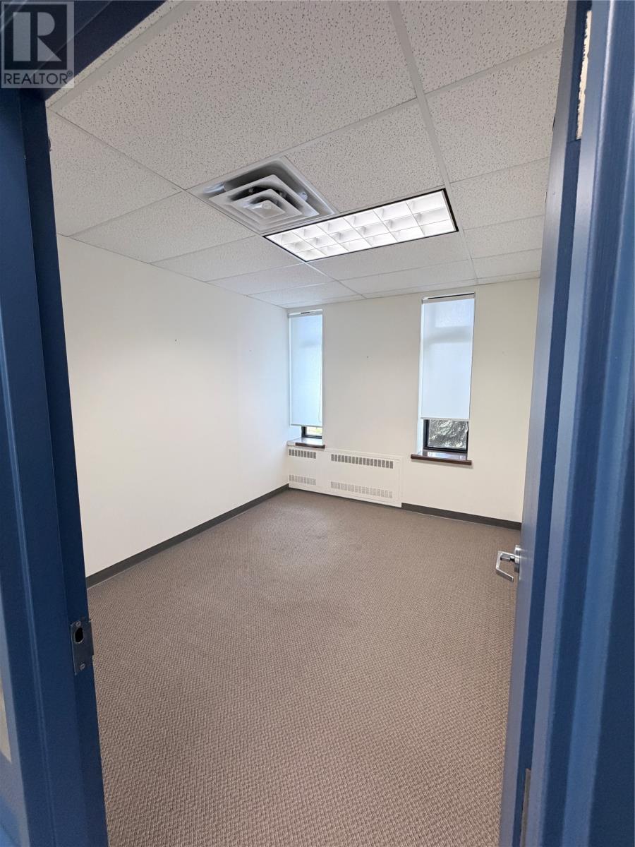 1 Crosbie Place Unit#202 Property Photo 15