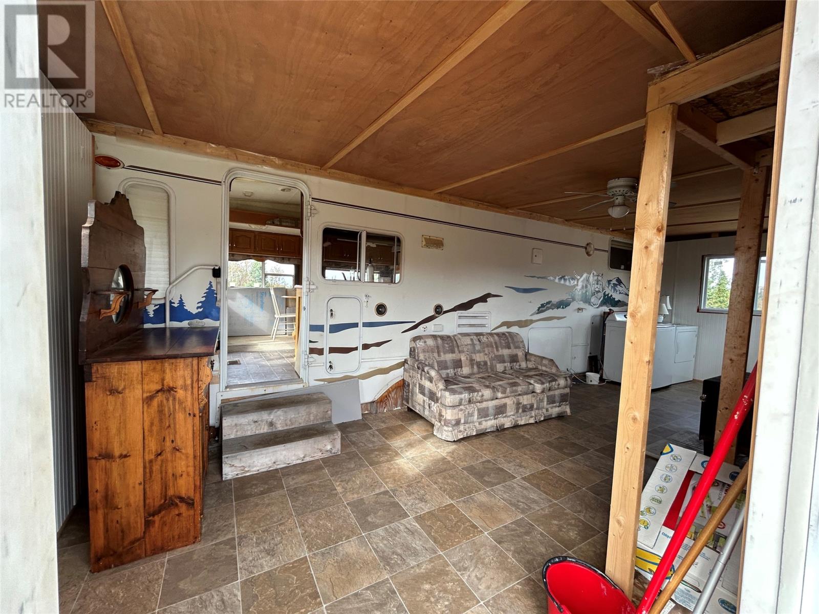 13 Junction Road Property Photo 6