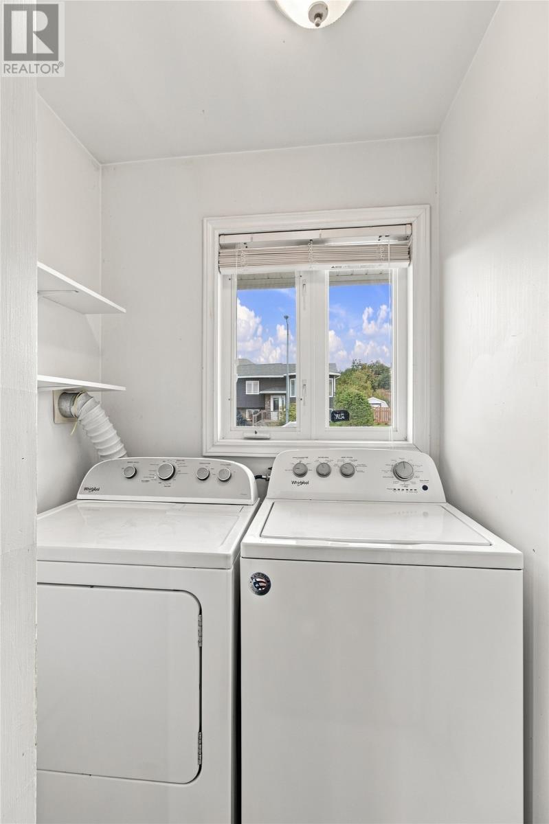 10 Clevedon Crescent Property Photo 9