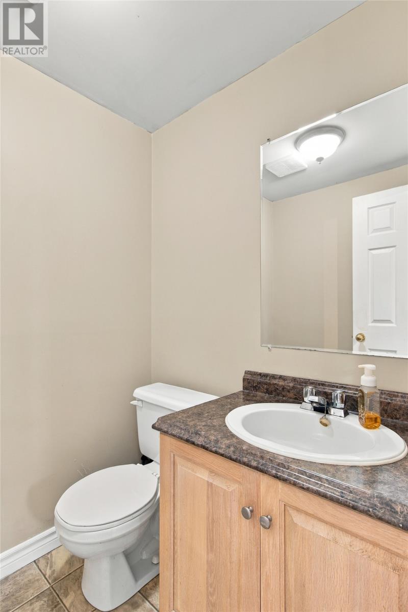 10 Clevedon Crescent Property Photo 22