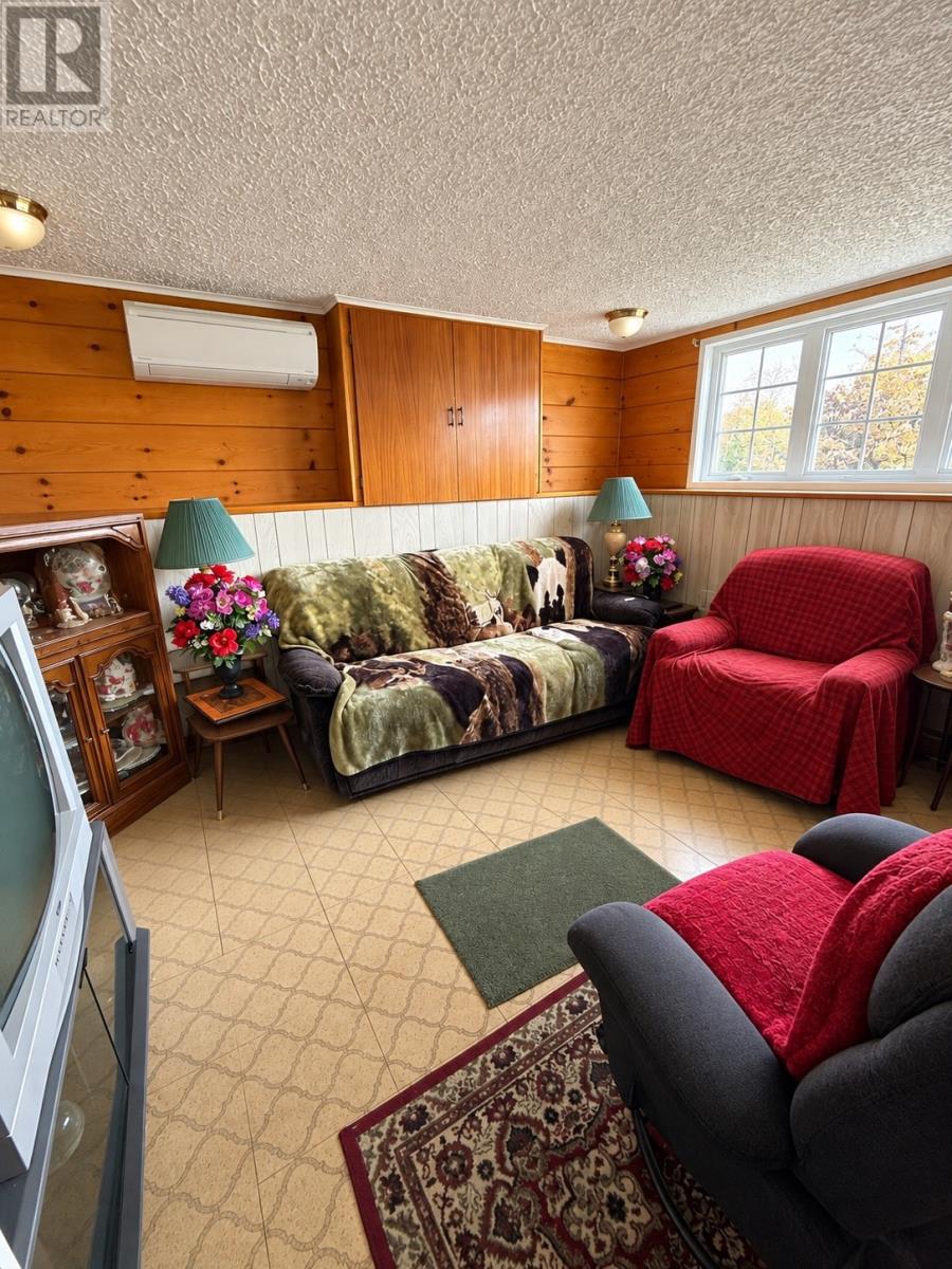 12 Welsh's Lane Property Photo 19