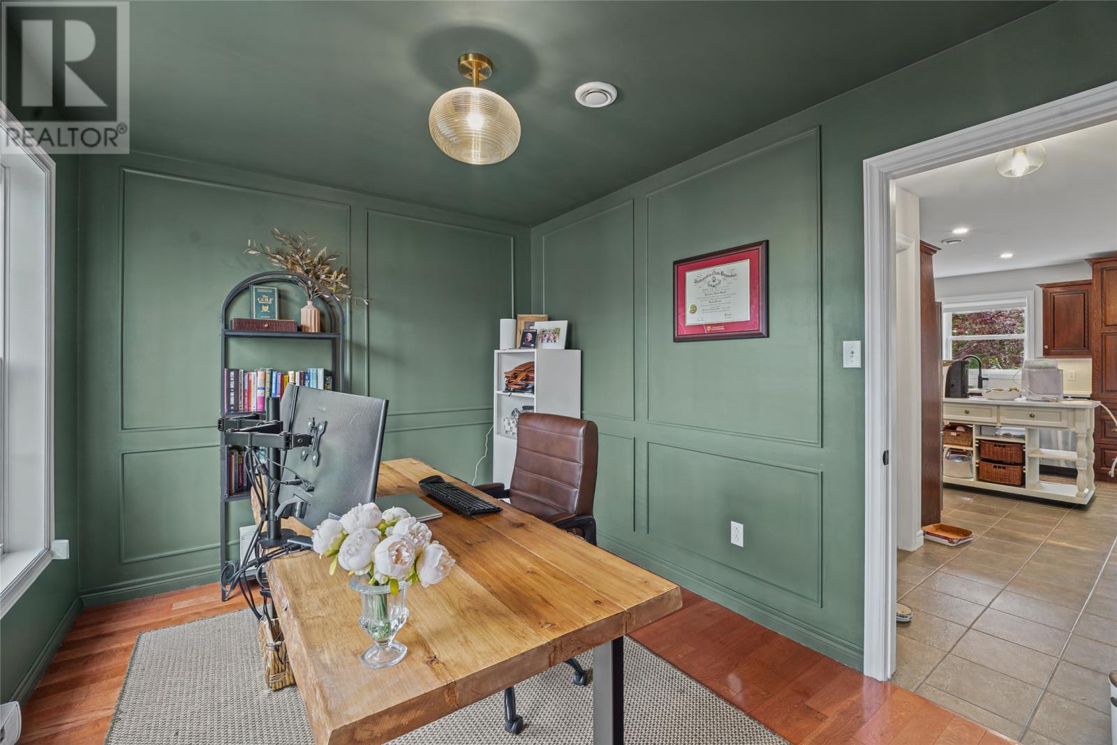 84 Gil Eannes Drive Property Photo 2