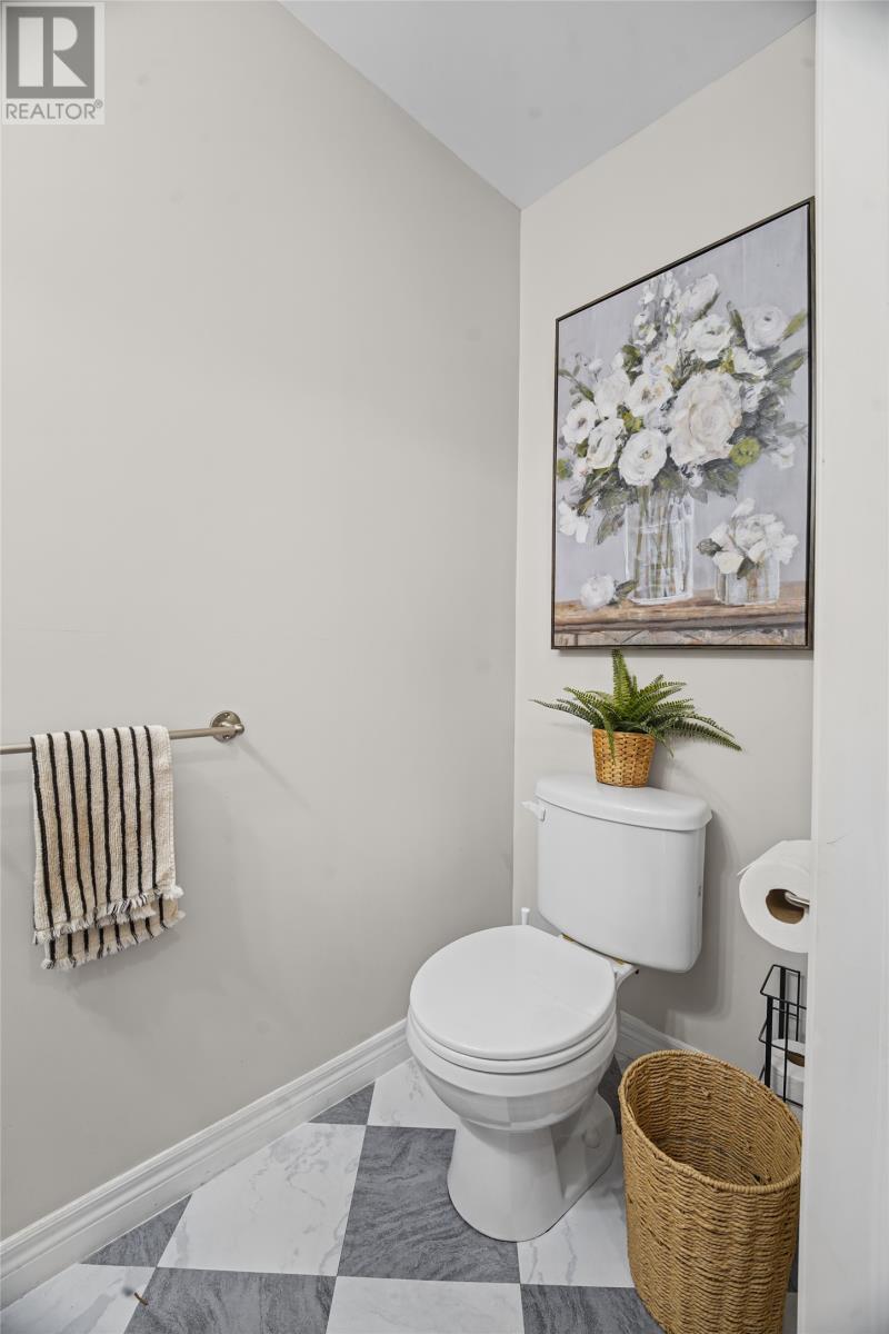 84 Gil Eannes Drive Property Photo 14