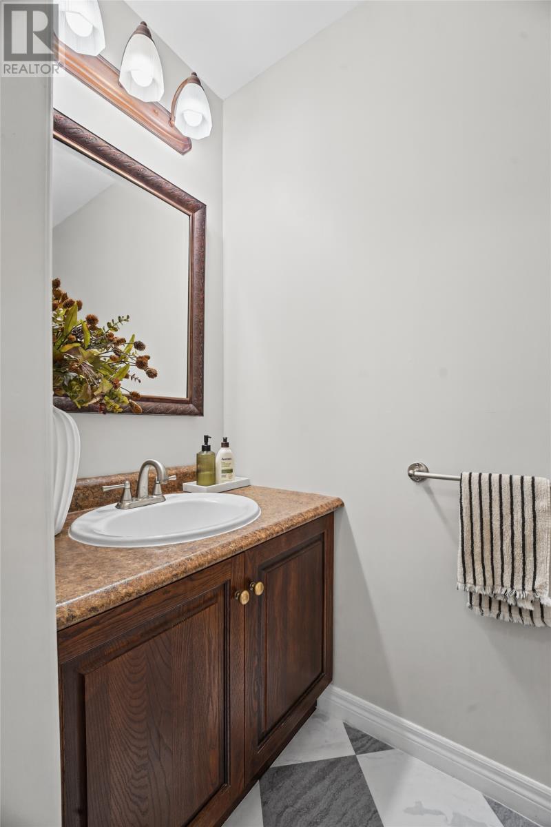 84 Gil Eannes Drive Property Photo 15