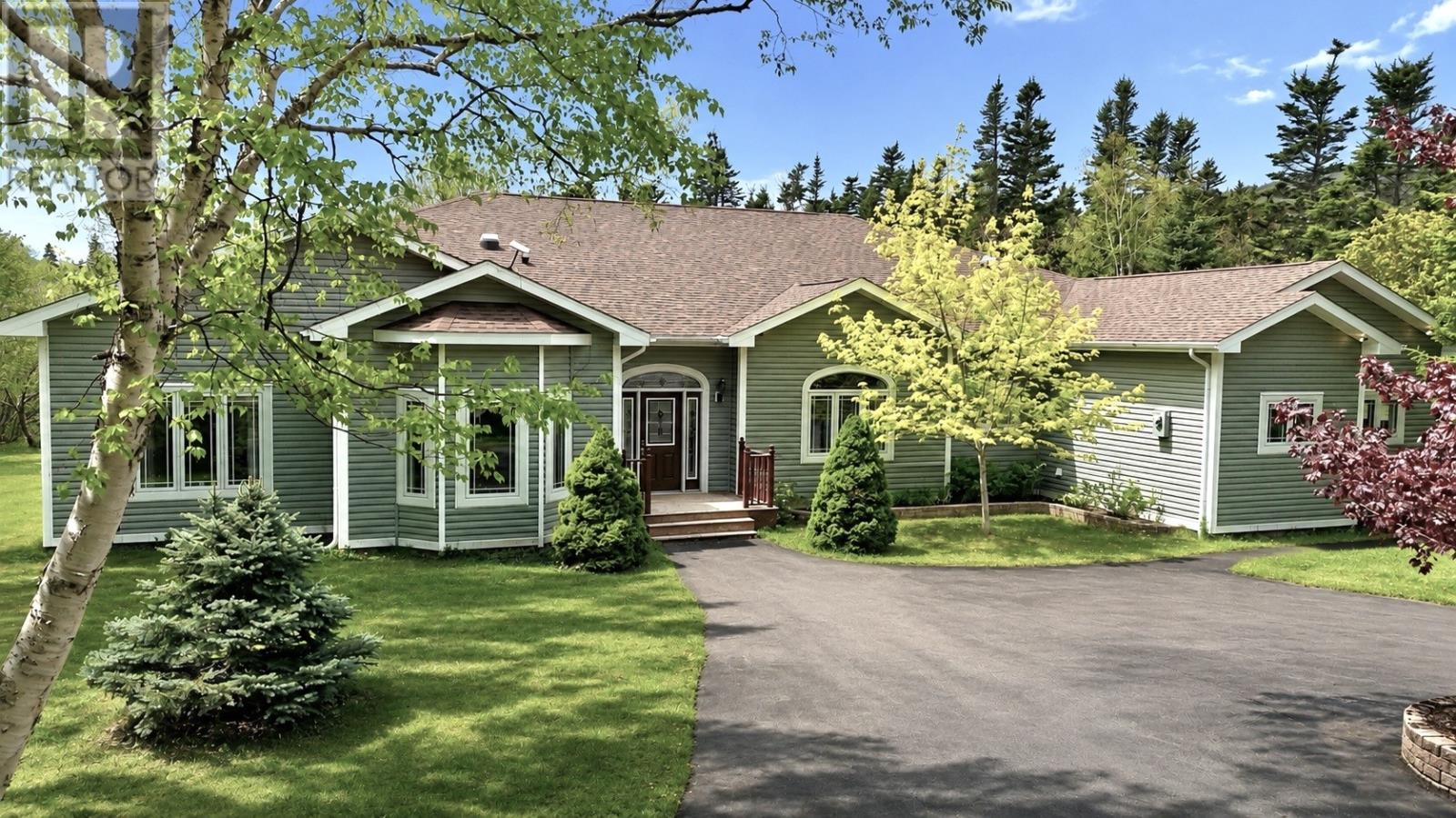 6 Tamarack Street Photo de la propriété 1