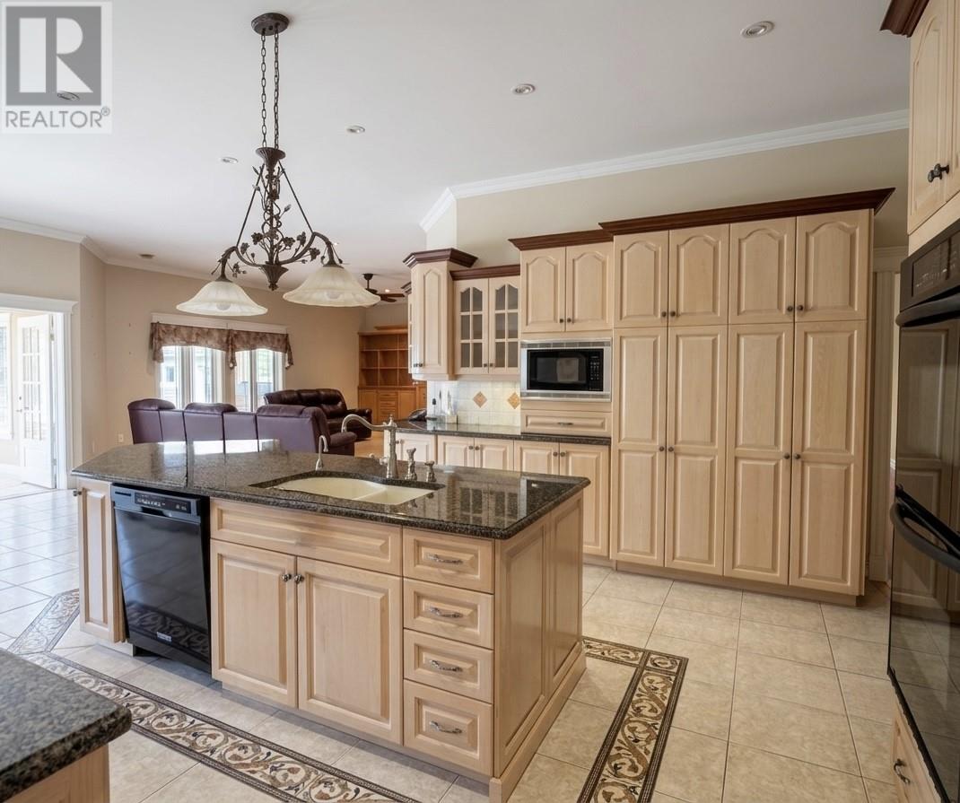 6 Tamarack Street Property Photo 16