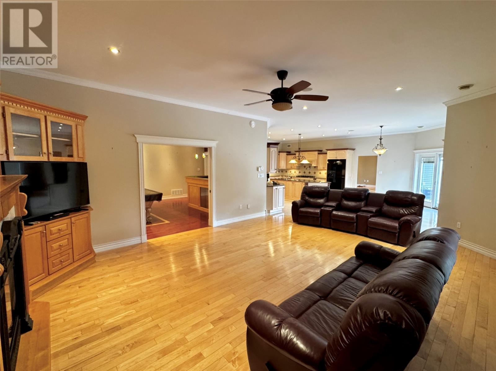 6 Tamarack Street Property Photo 22