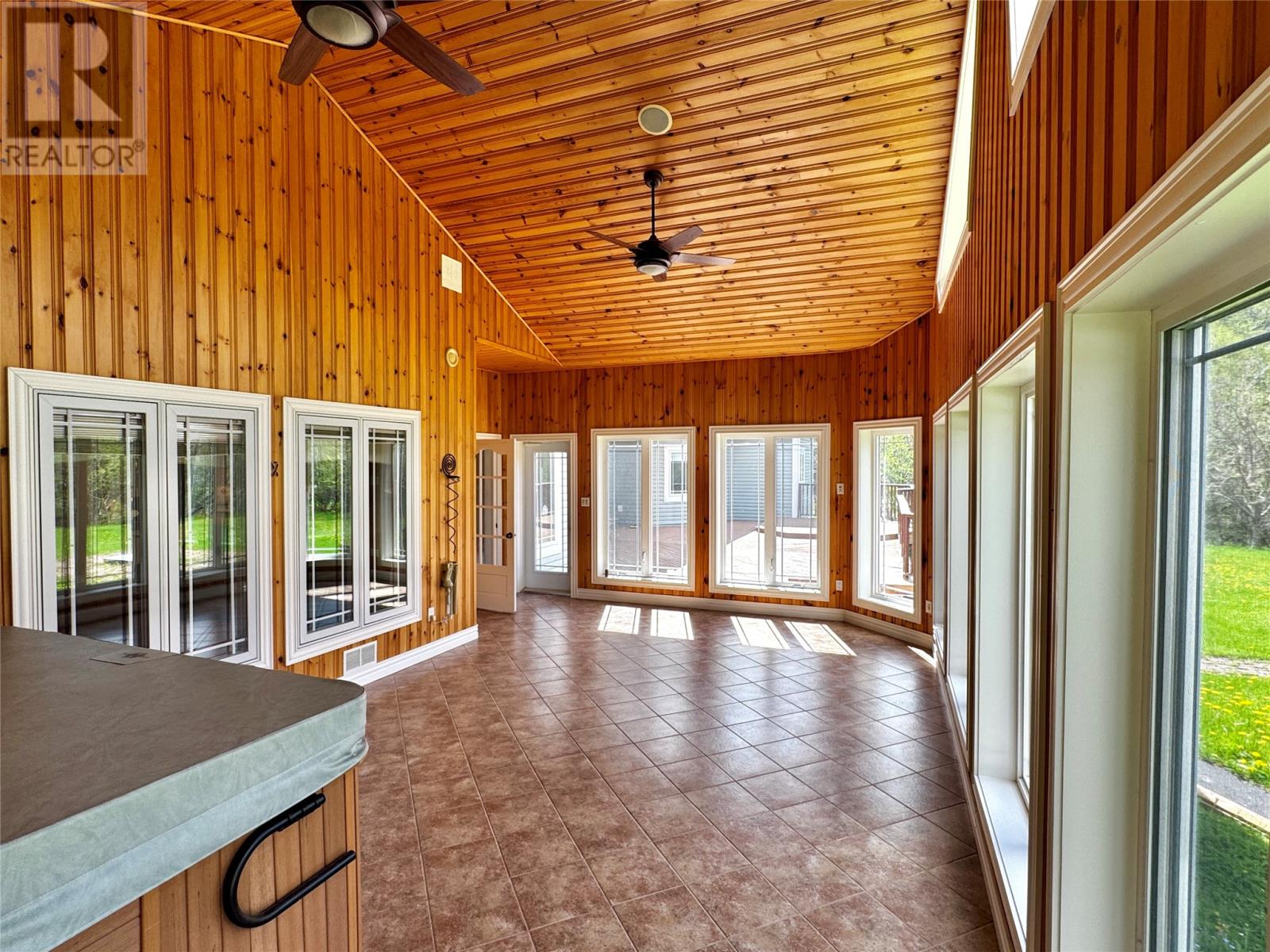6 Tamarack Street Property Photo 30