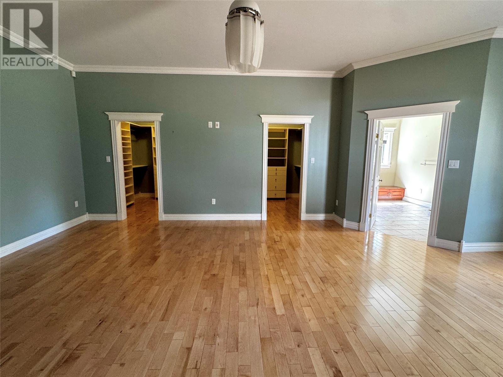 6 Tamarack Street Property Photo 40