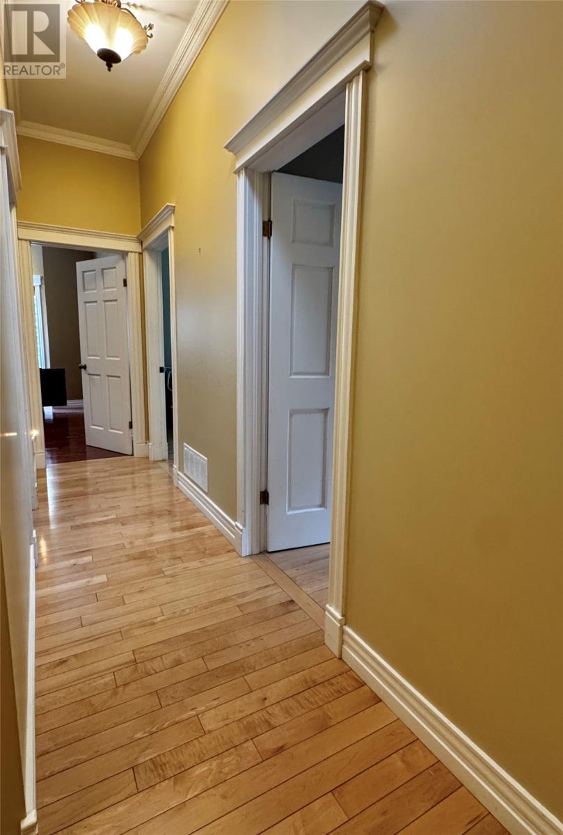 6 Tamarack Street Property Photo 43