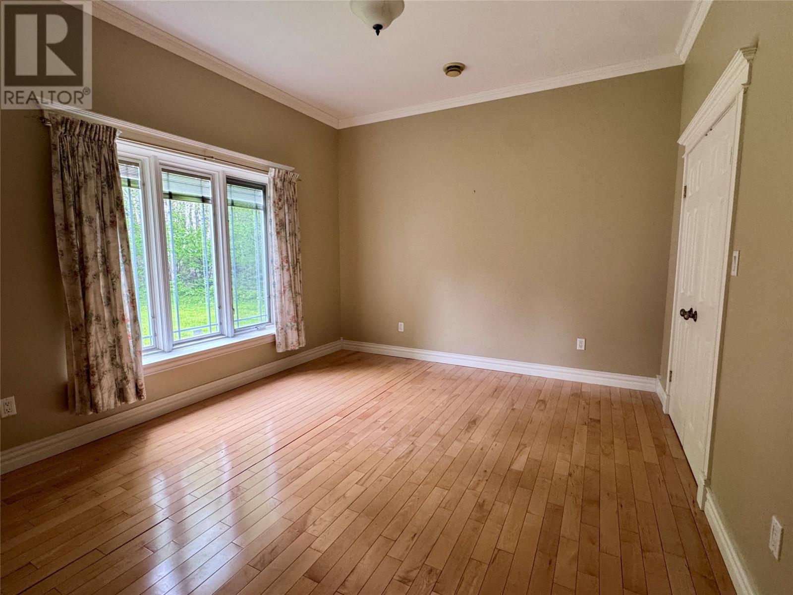 6 Tamarack Street Property Photo 46