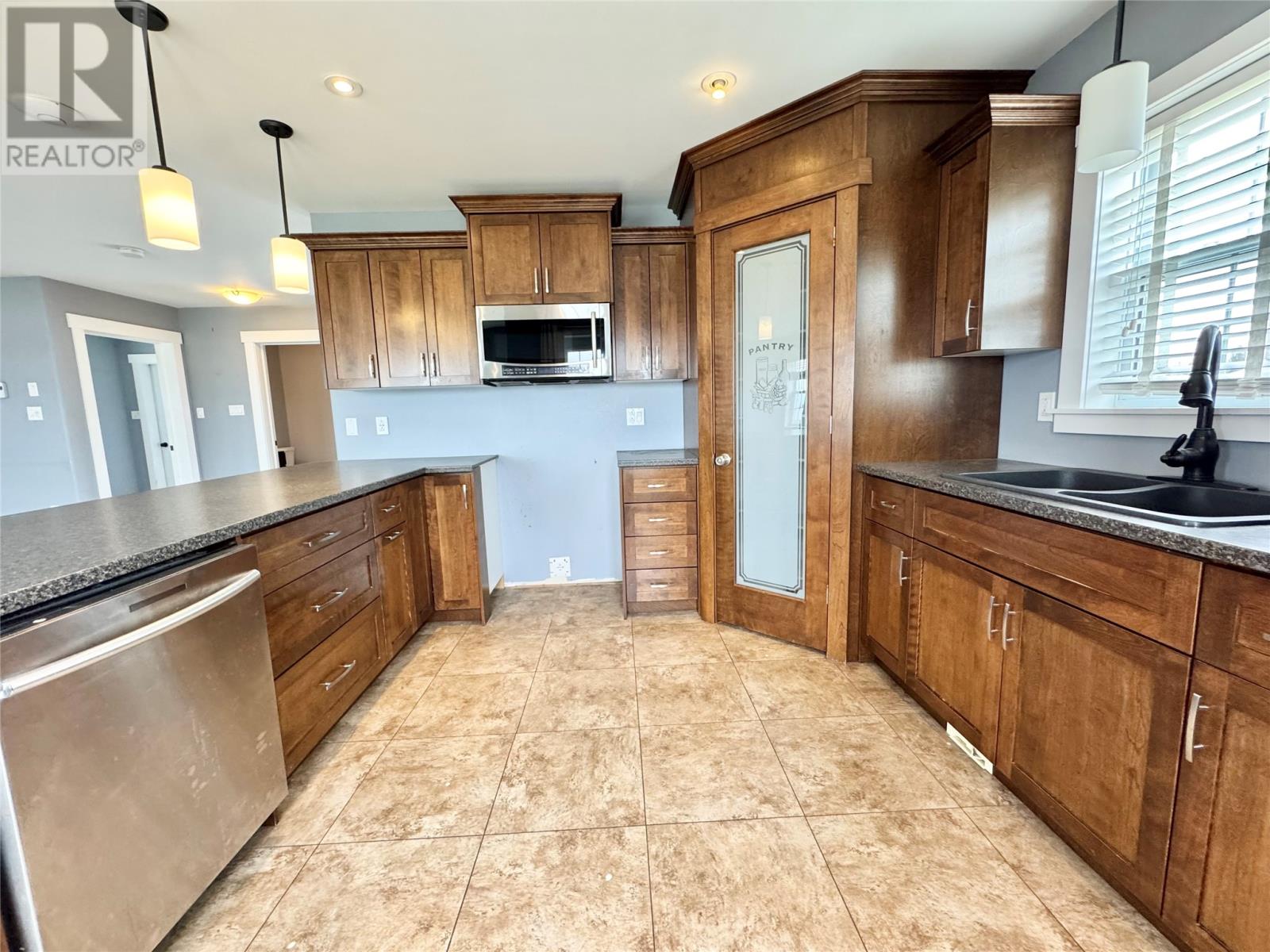 15a Main Street Property Photo 6