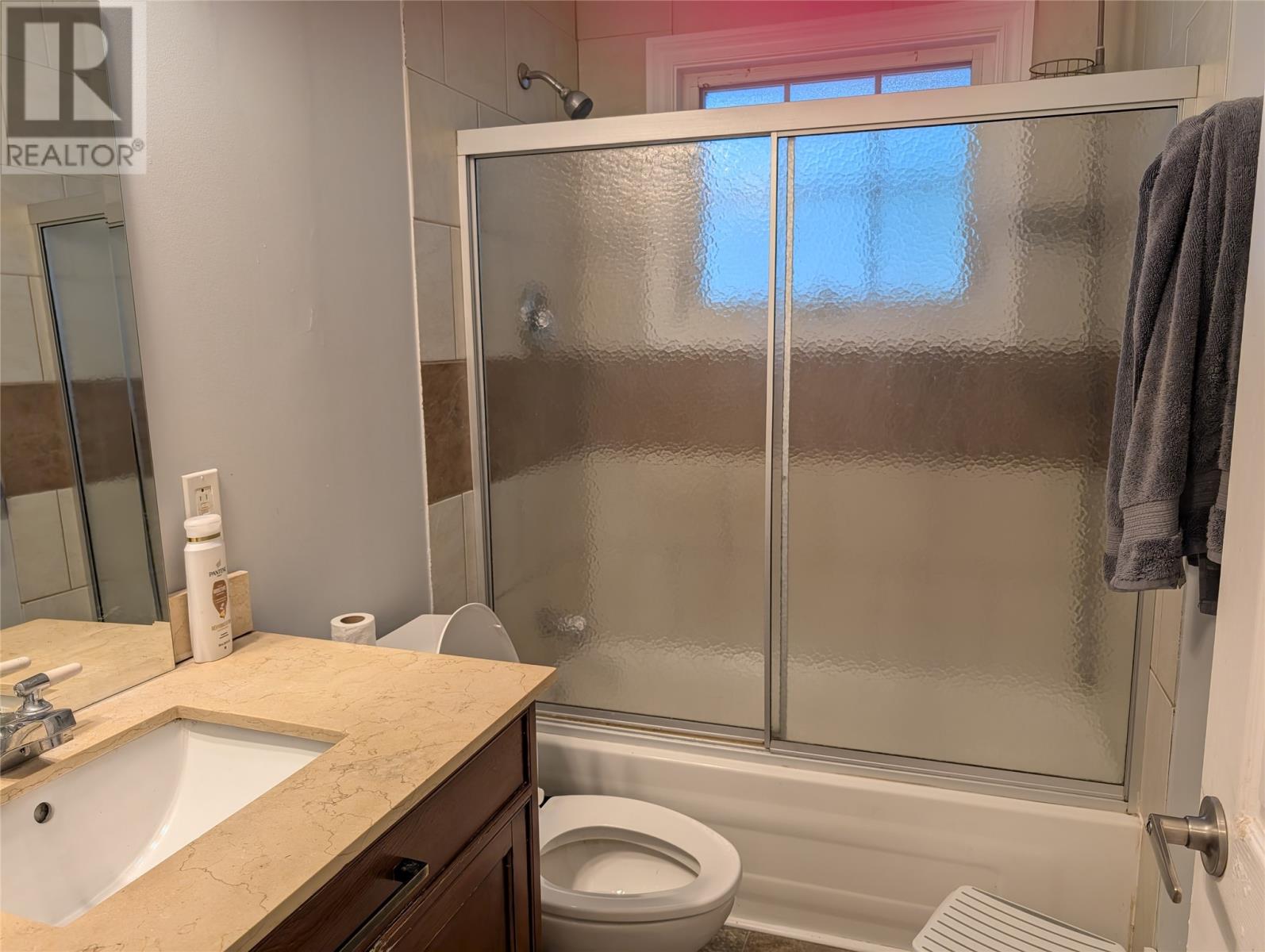 32 Dundas Street Property Photo 13