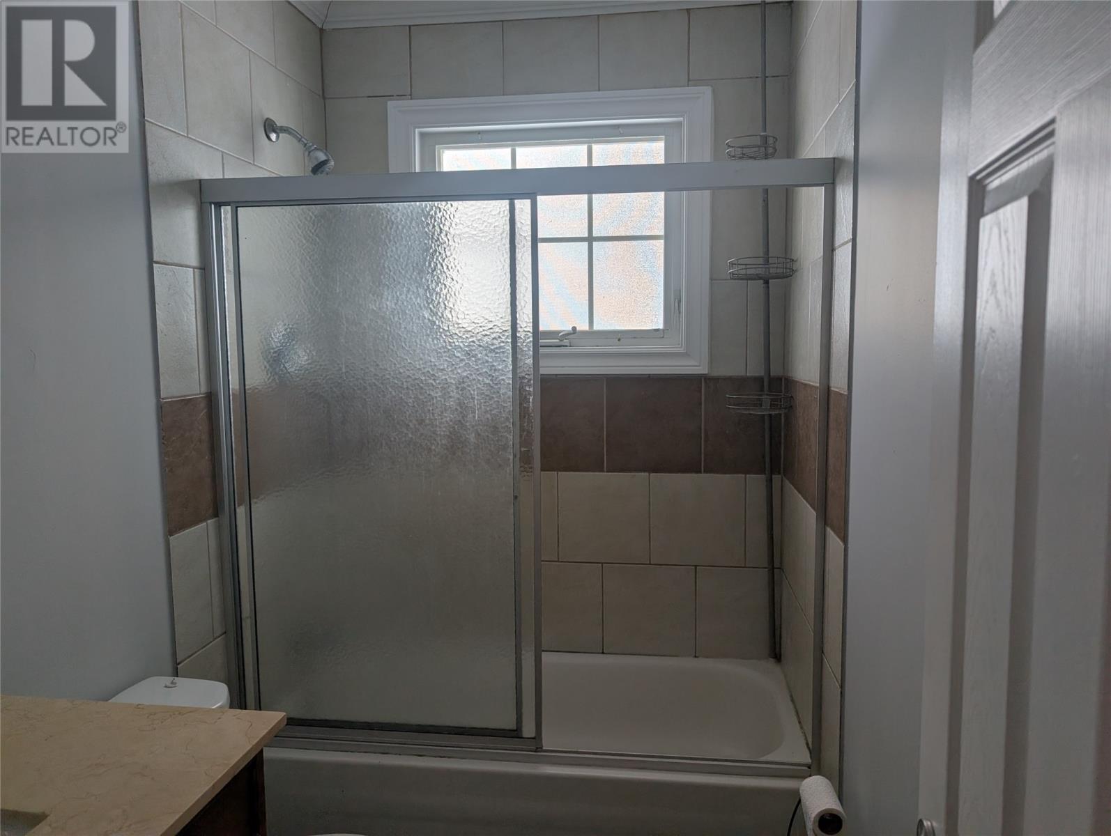 32 Dundas Street Property Photo 16