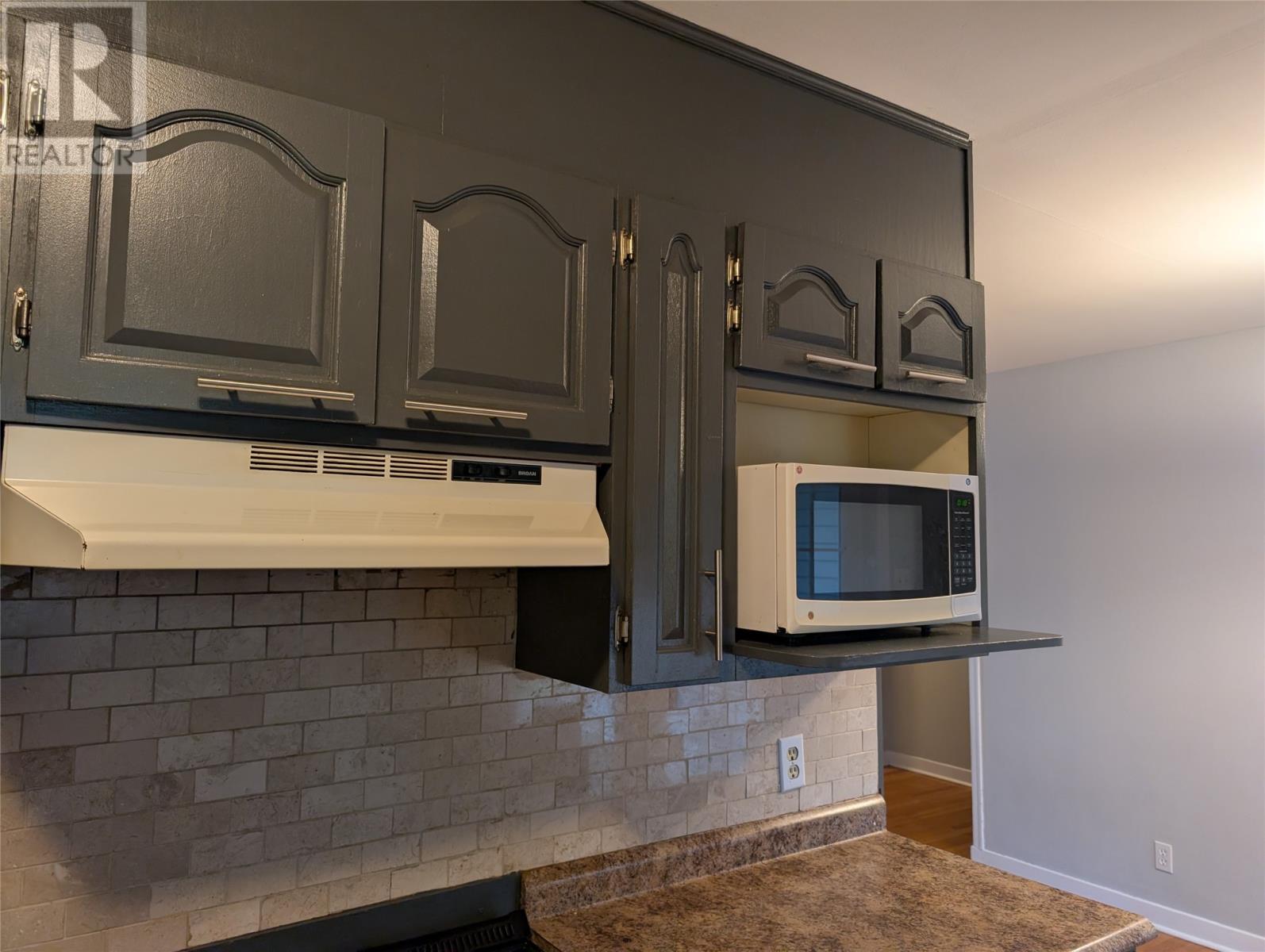 32 Dundas Street Property Photo 20