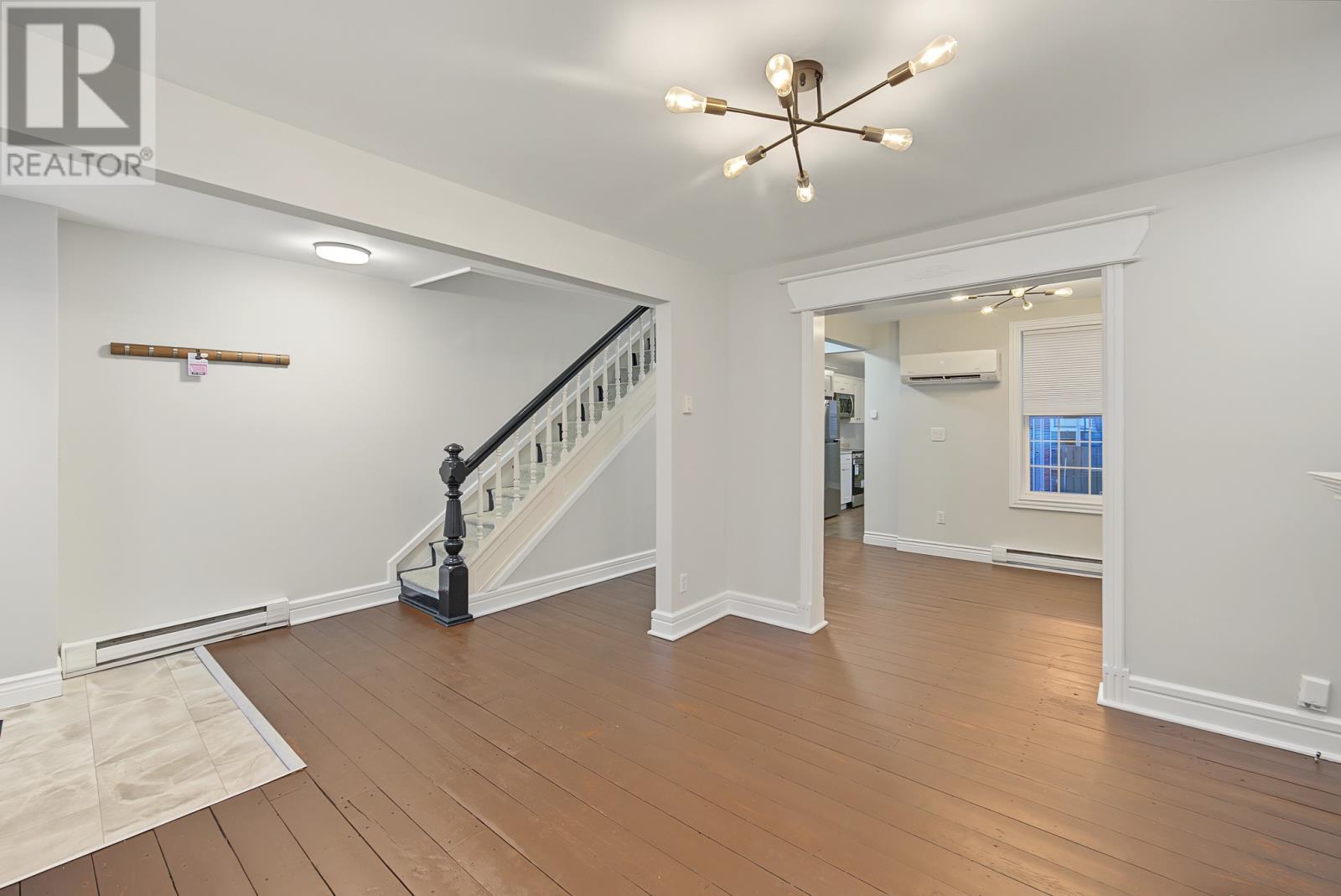 66 Colonial Street Property Photo 11