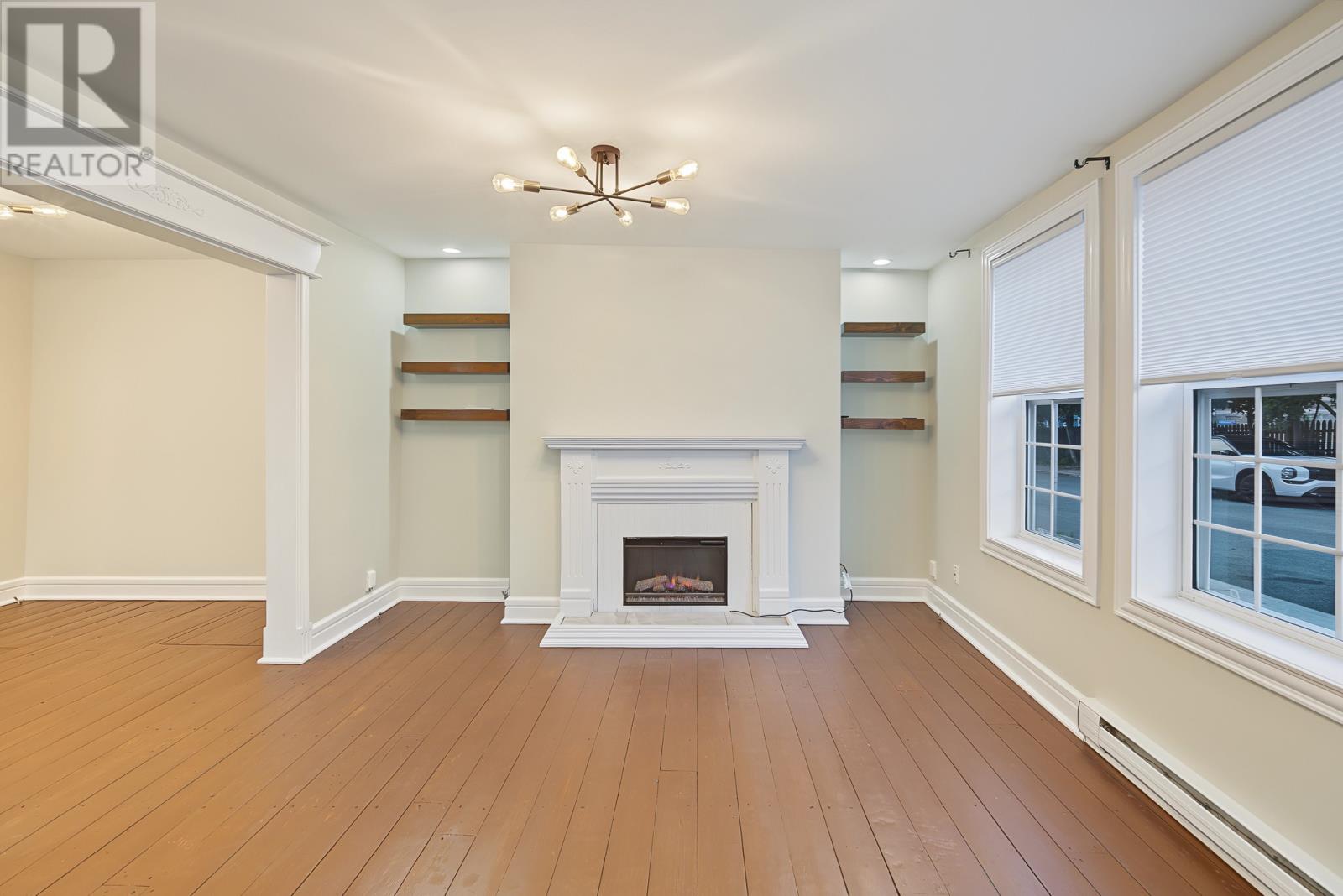 66 Colonial Street Property Photo 13