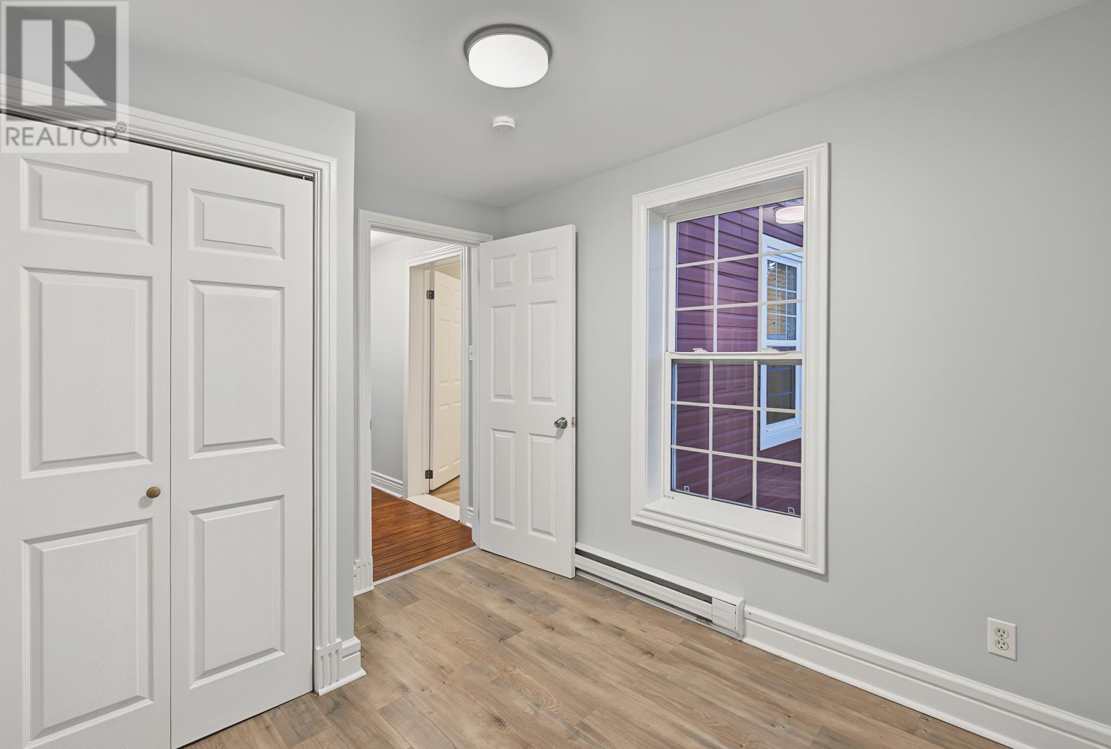 66 Colonial Street Property Photo 29