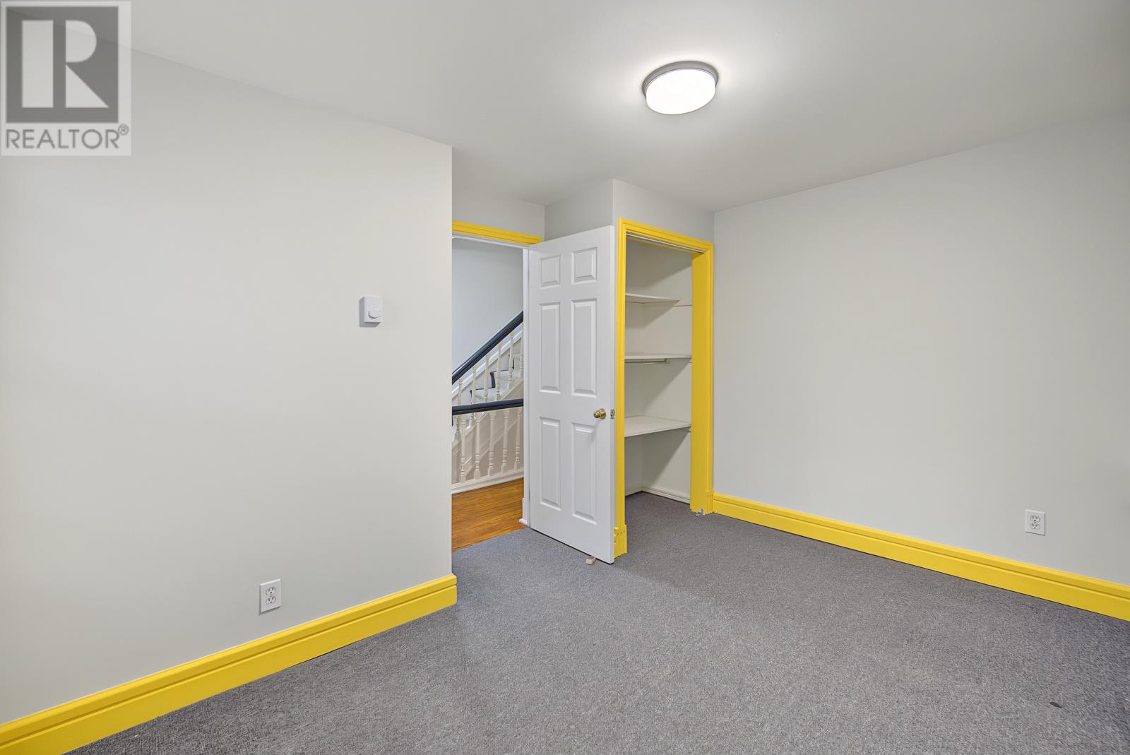 66 Colonial Street Property Photo 31