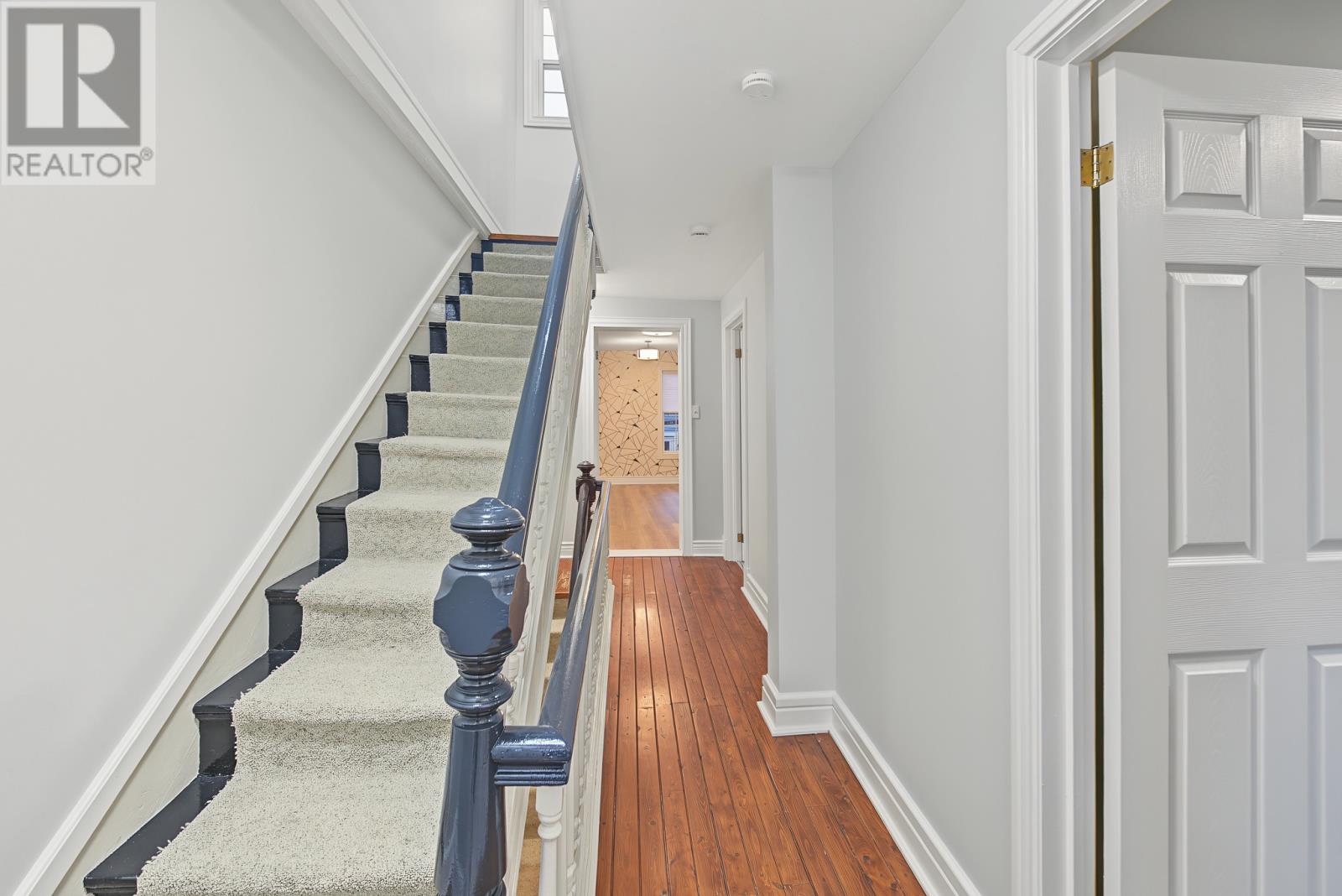66 Colonial Street Property Photo 34