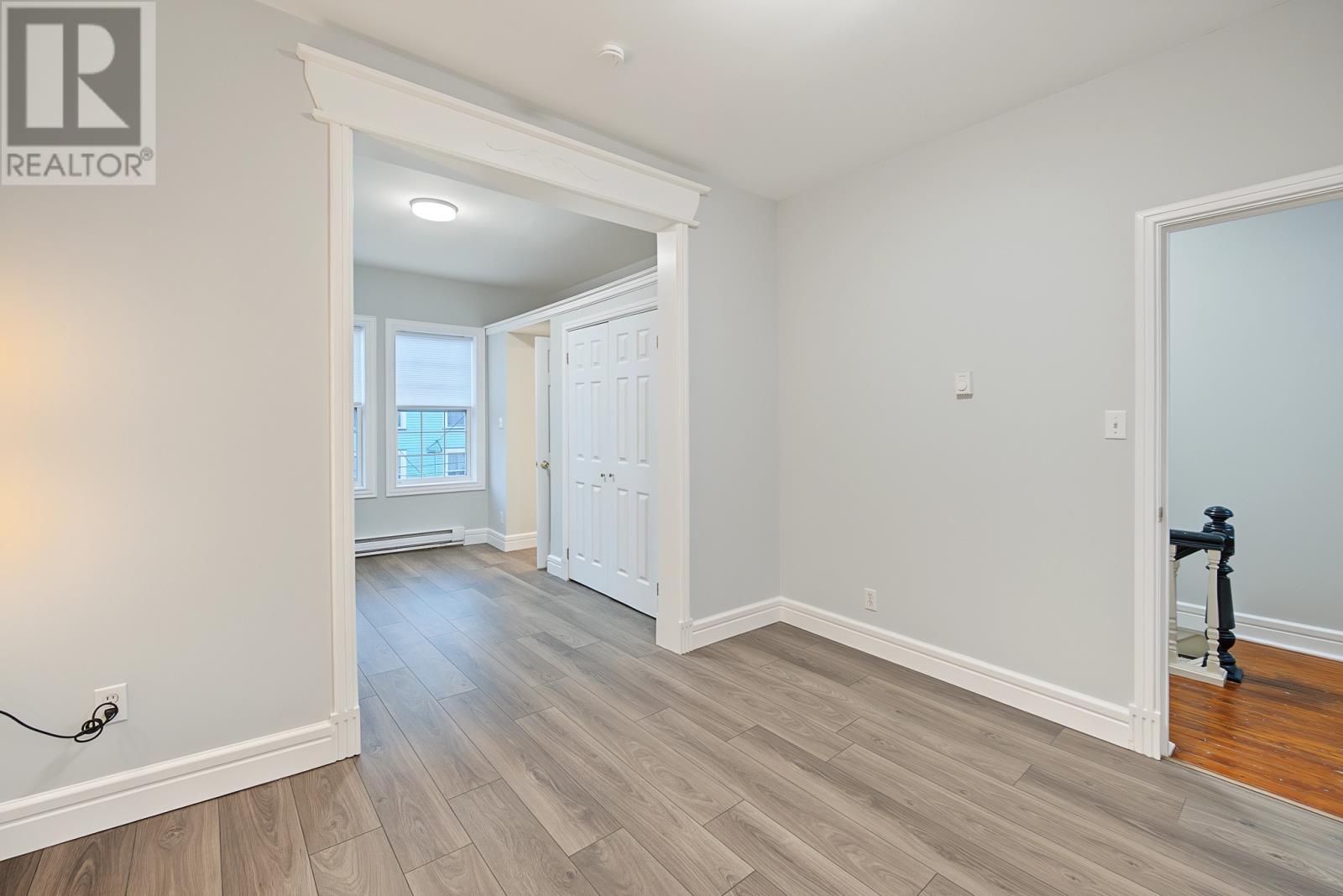 66 Colonial Street Property Photo 37