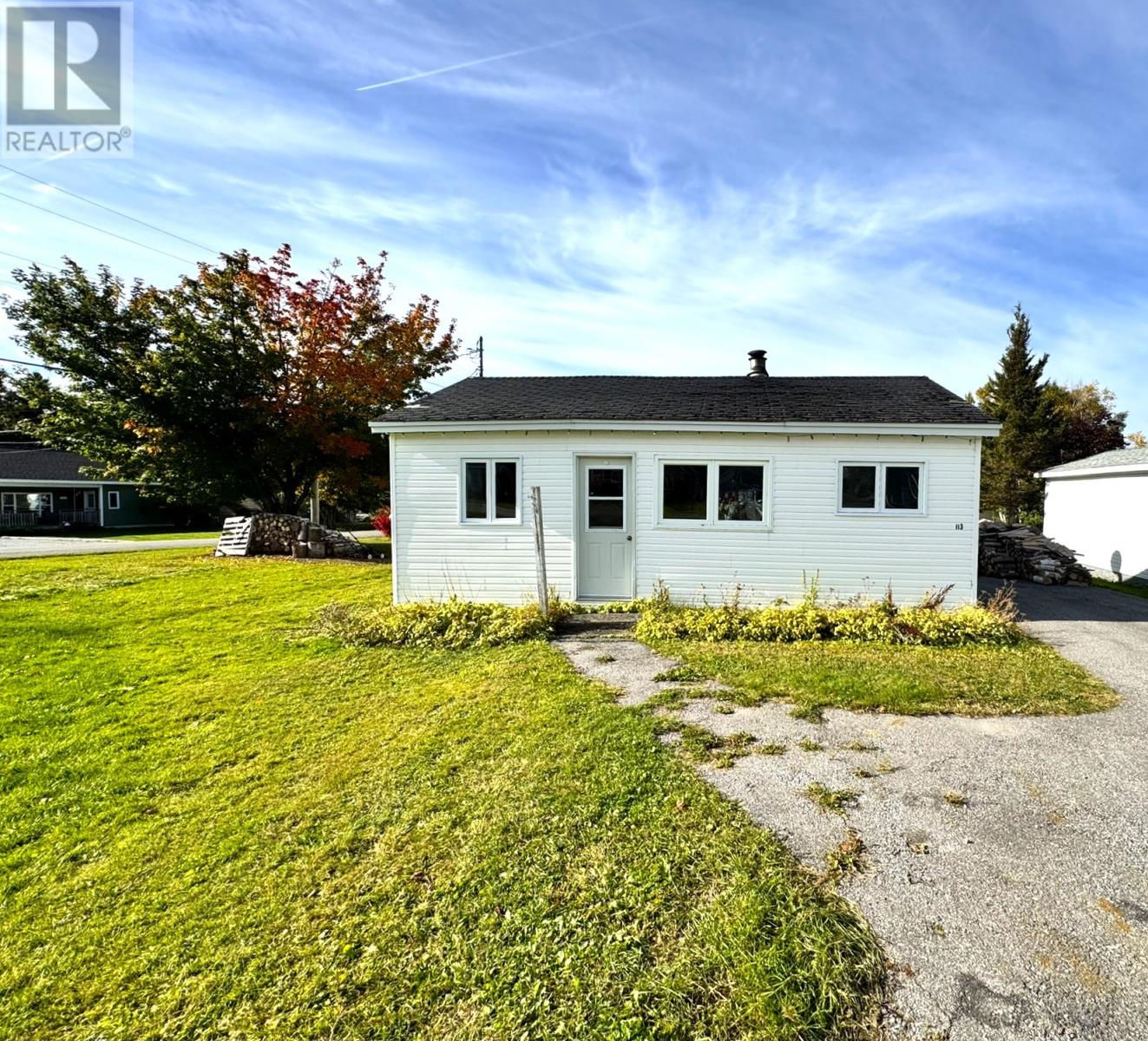 113 Midland Row Property Photo 1