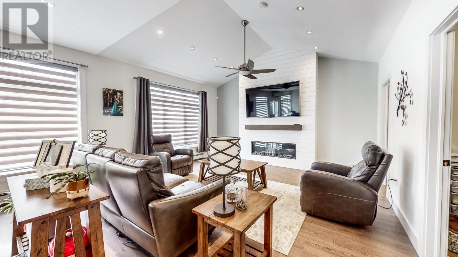 215 Cheeseman Drive Property Photo 18