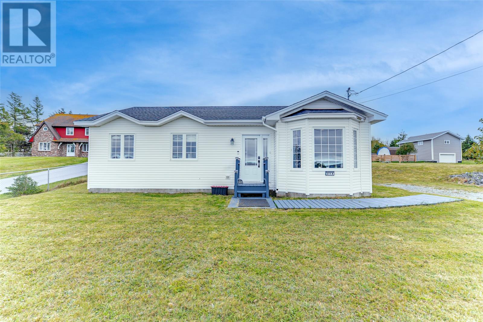 214 George Mercer Drive Property Photo 1