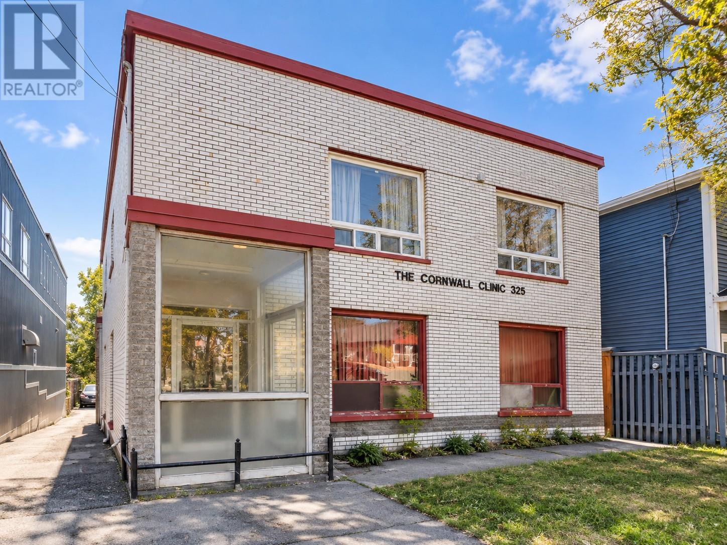 325 Hamilton Avenue Property Photo 1