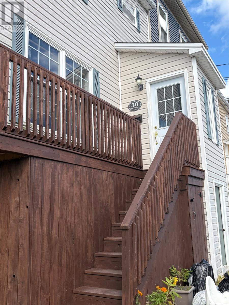 30 Monroe Street Property Photo 1