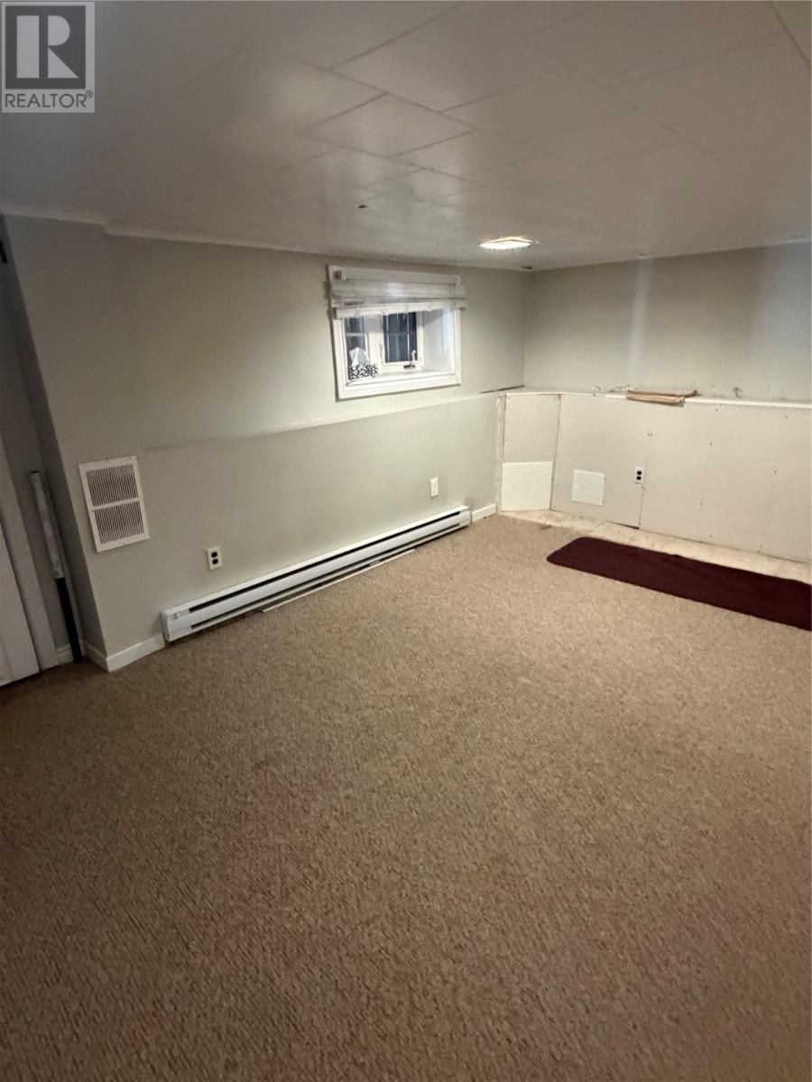 30 Monroe Street Property Photo 8