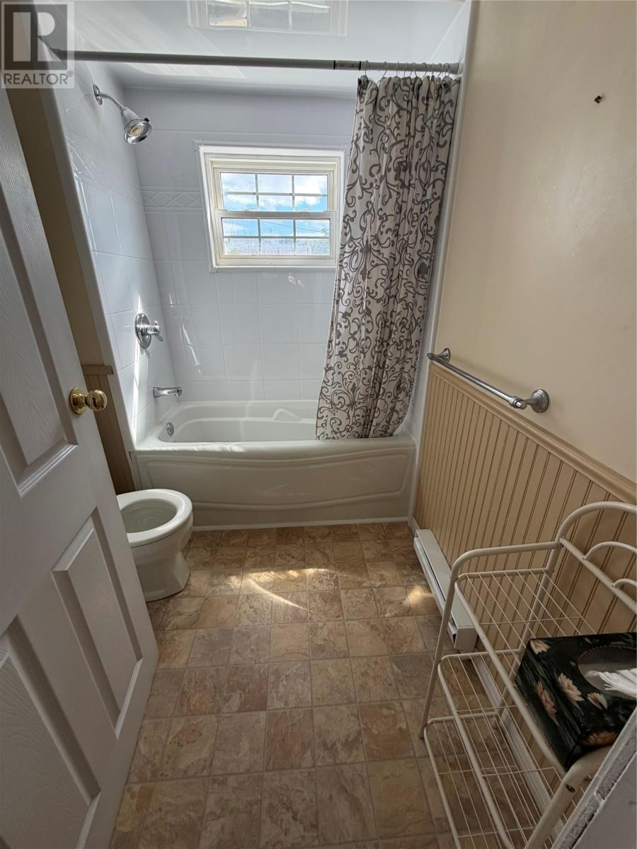 30 Monroe Street Property Photo 16