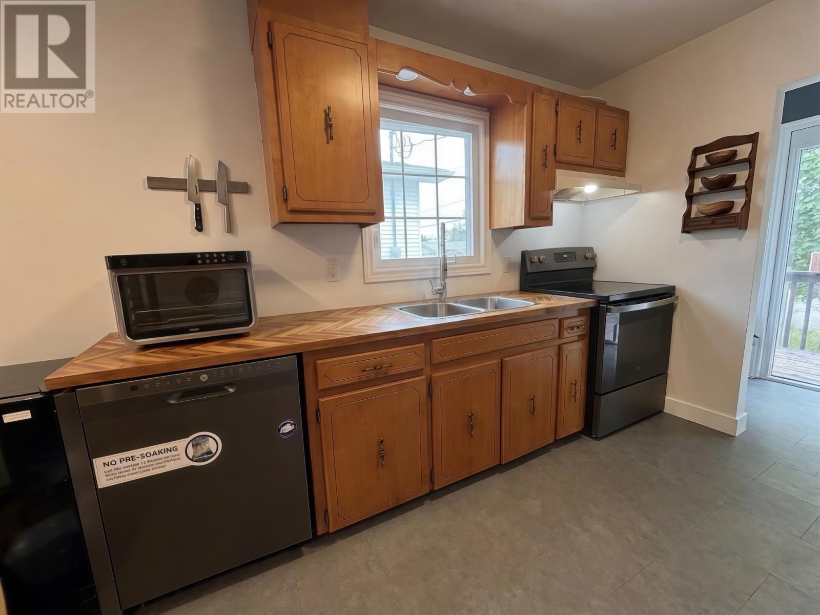 13a O'brien's Drive Property Photo 9