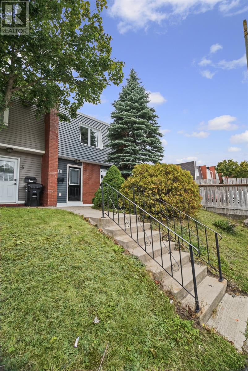 11 Steer Street Property Photo 23