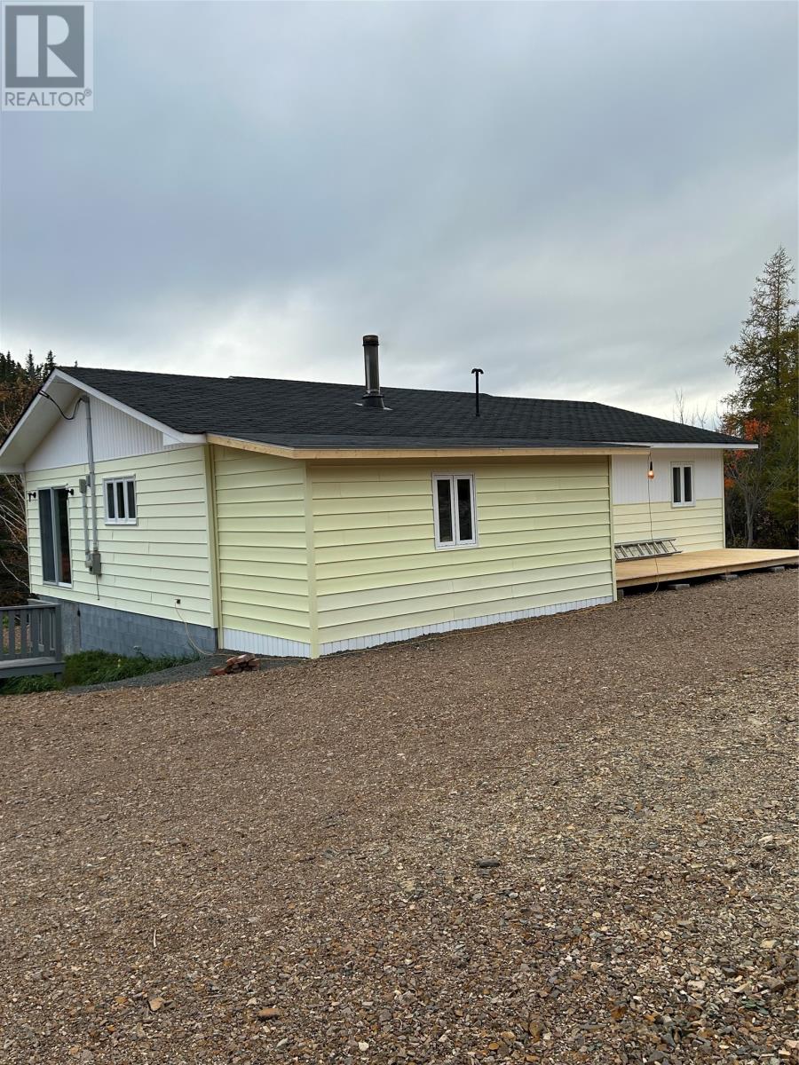 24 Main Road Property Photo 11
