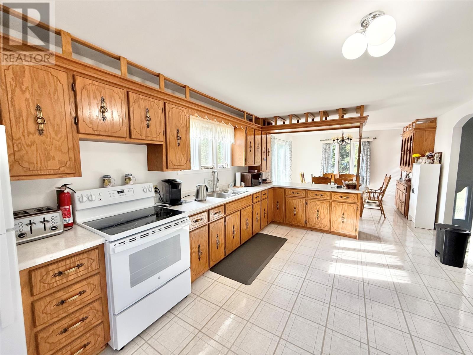 24 Main Road Property Photo 17