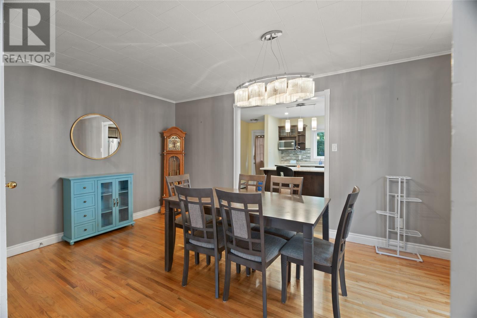 84 Park Avenue Property Photo 4