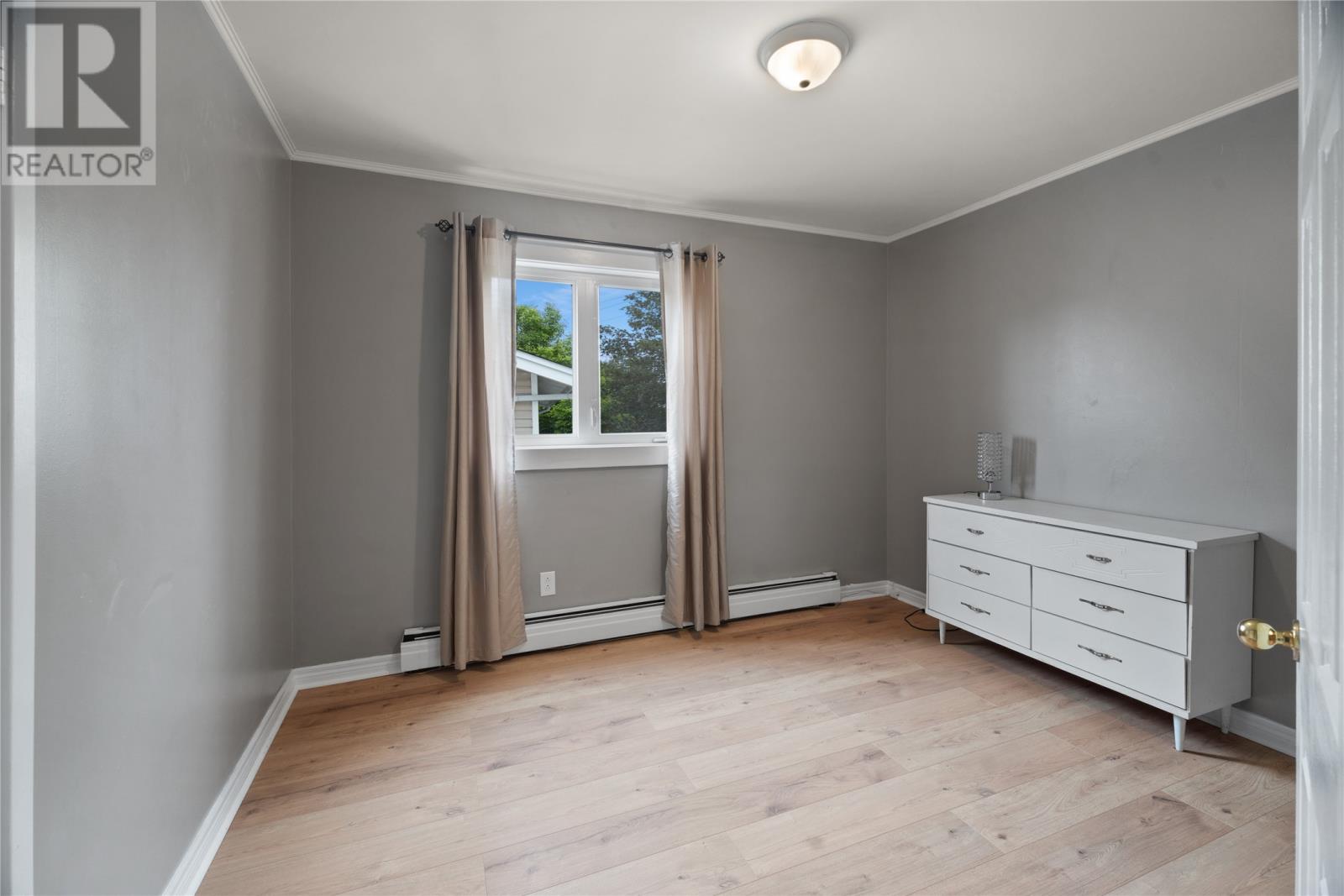 84 Park Avenue Property Photo 9