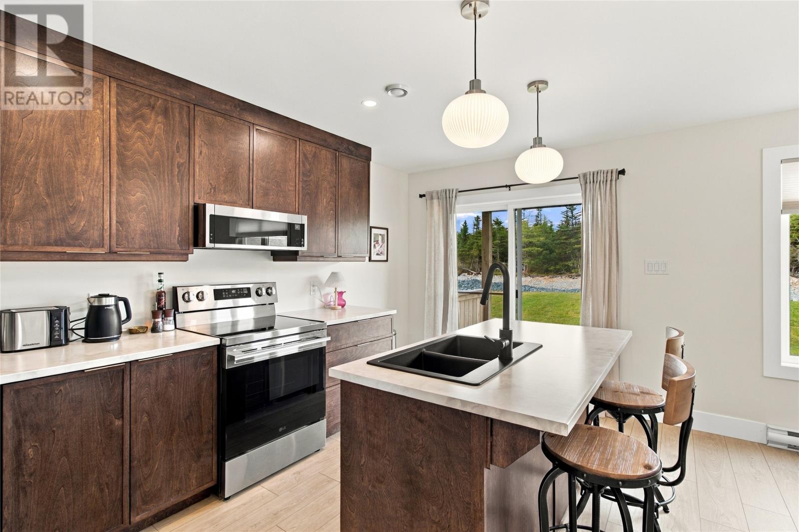 58 Lilac Crescent Property Photo 6