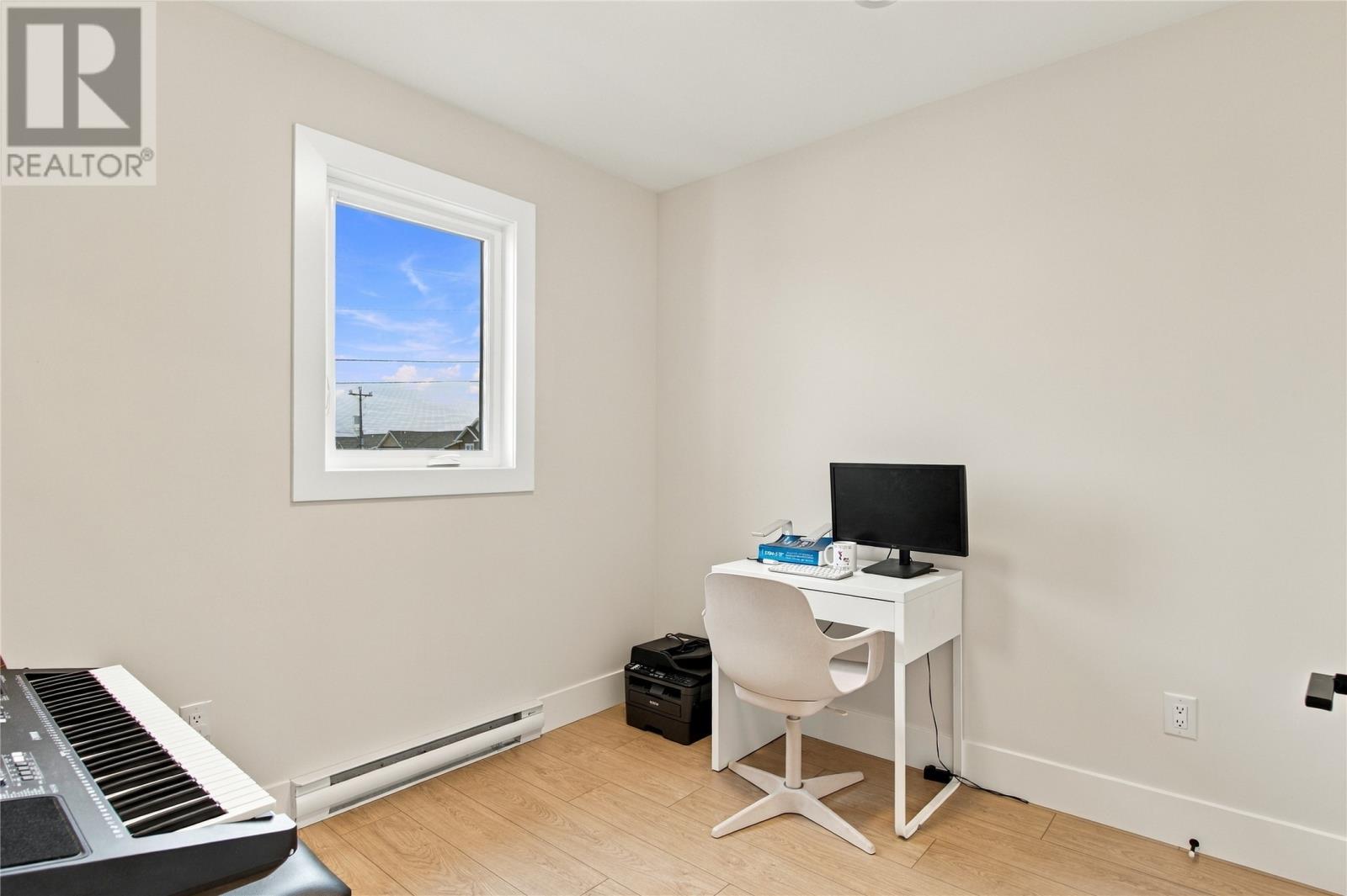 58 Lilac Crescent Property Photo 22
