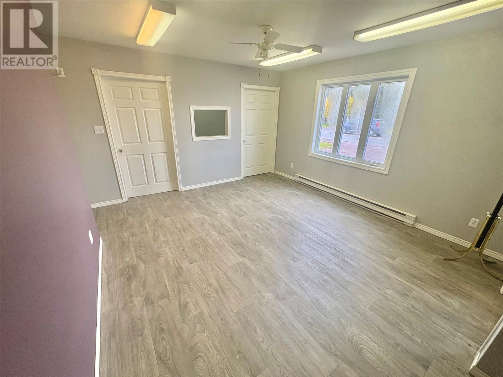 530 Main Street Property Photo 16